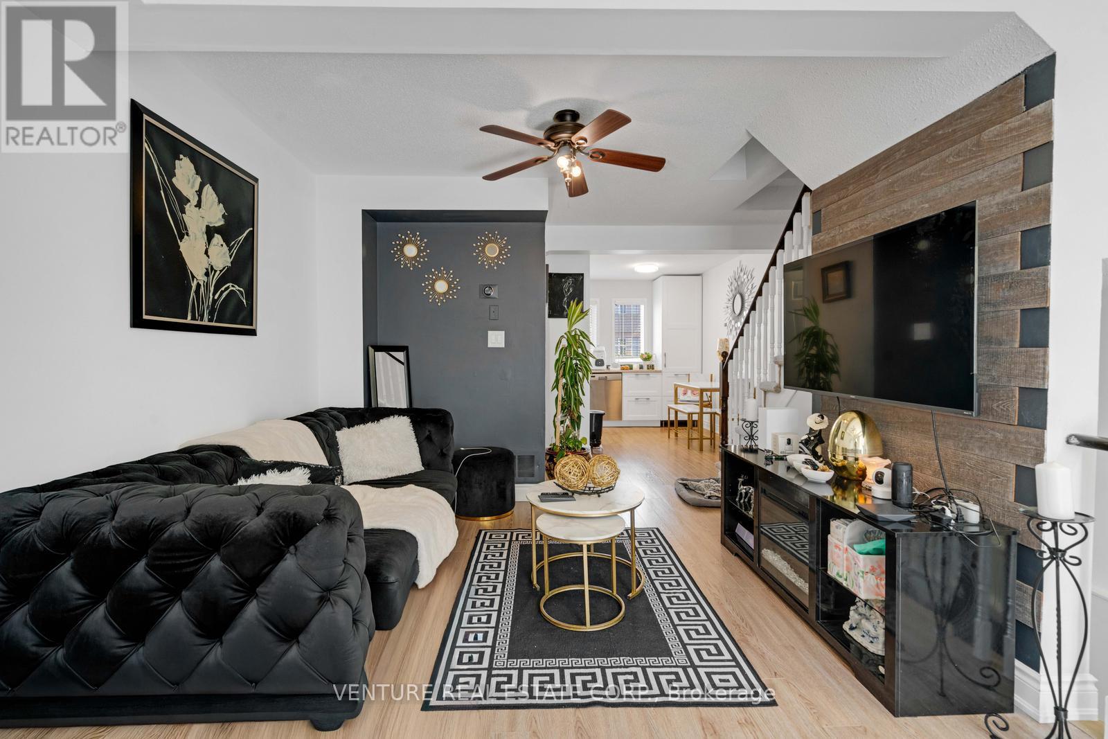 19 Spadina Road, Brampton, Ontario  L6X 4X6 - Photo 6 - W13066728