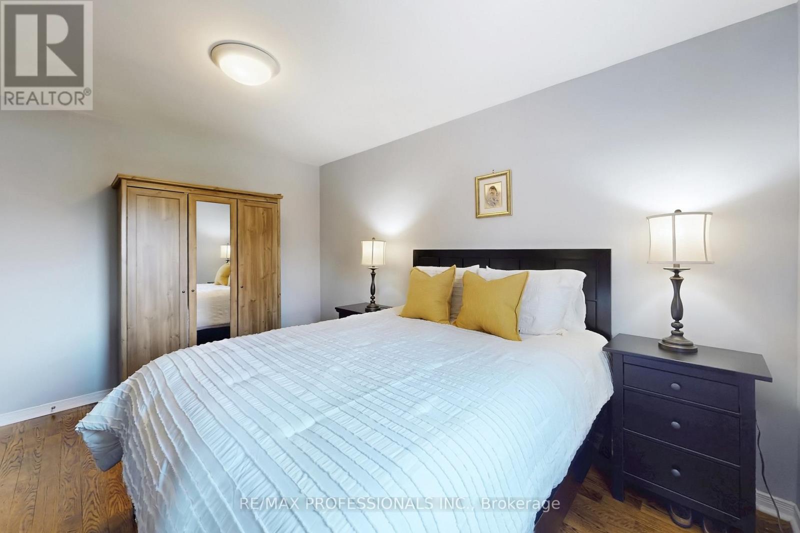24 Braeburn Avenue, Toronto, Ontario  M9P 2J3 - Photo 15 - W13066760