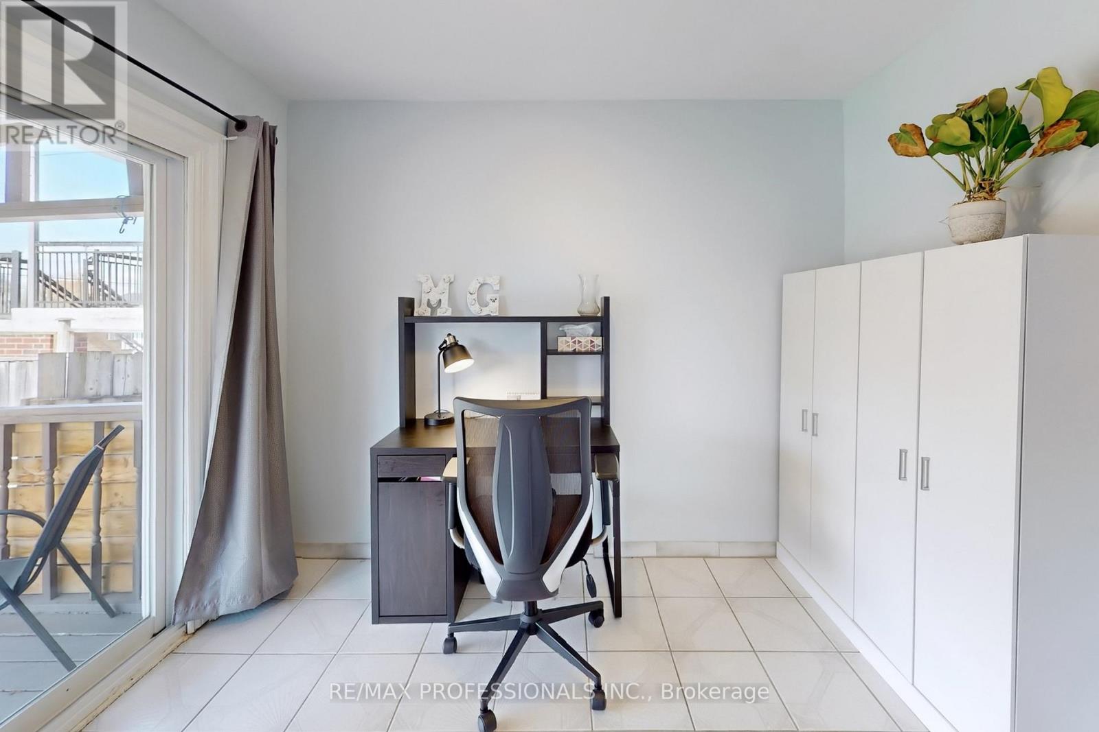 24 Braeburn Avenue, Toronto, Ontario  M9P 2J3 - Photo 17 - W13066760