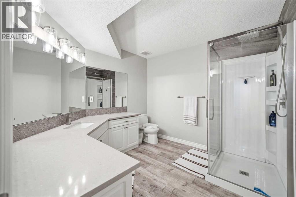 244 Cove Road, Chestermere, Alberta  T1X 1E3 - Photo 37 - A2300945