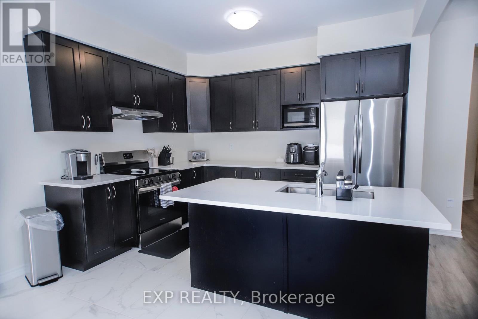 295 Mceachern Lane, Gravenhurst, Ontario  P1P 0H8 - Photo 9 - X13066626