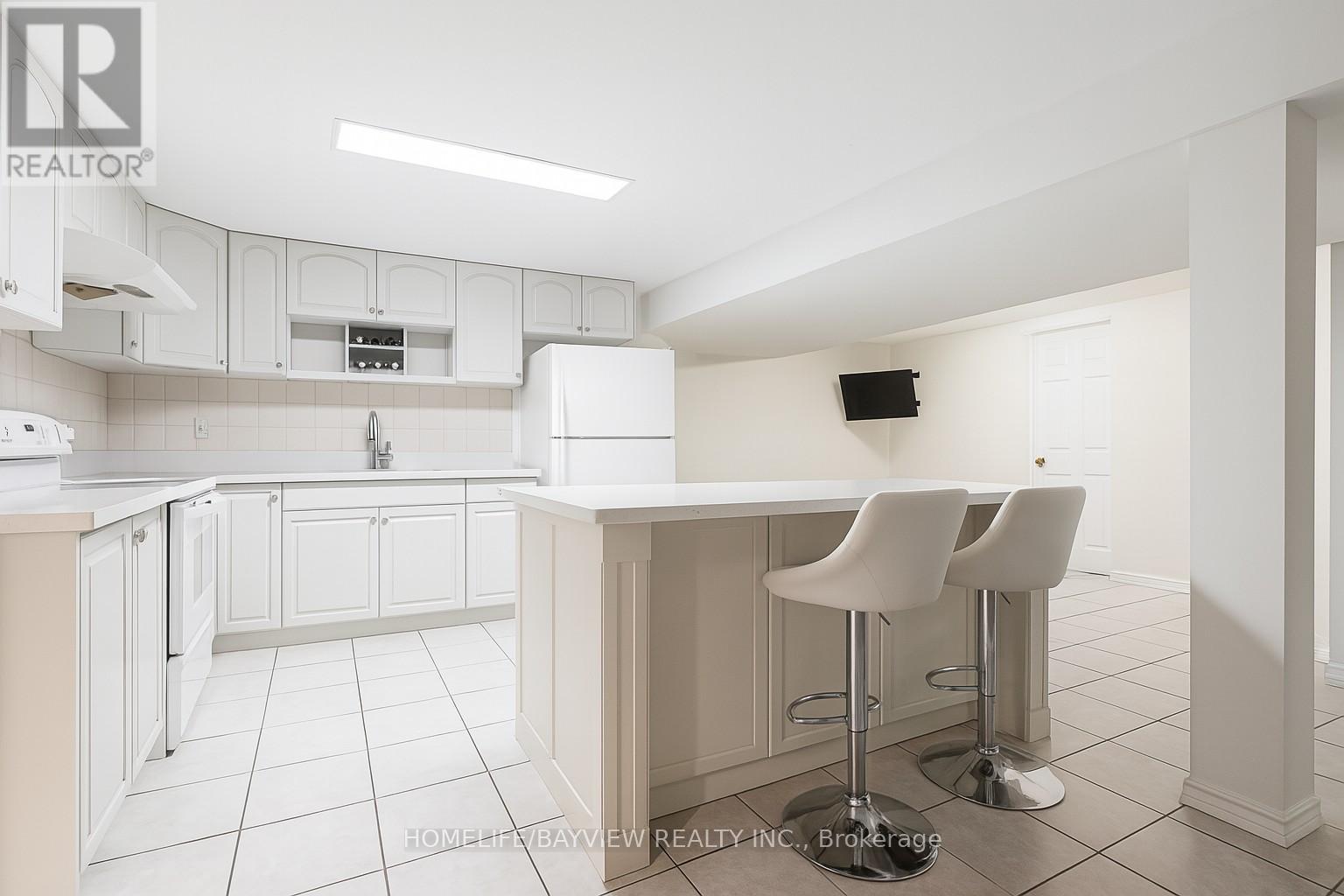 Lower - 128 Cathcart Street, Hamilton, Ontario  L8L 5A2 - Photo 4 - X13066696