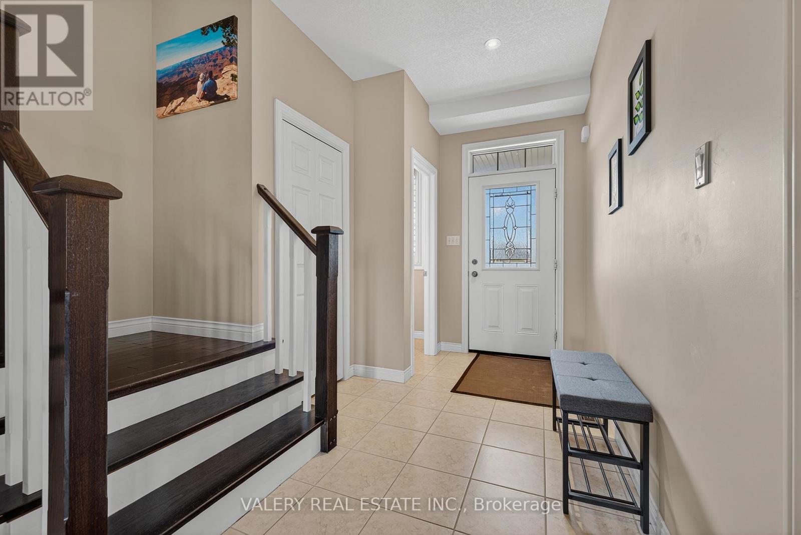 91 Townsend Drive, Woolwich, Ontario  N0B 1M0 - Photo 2 - X13066732