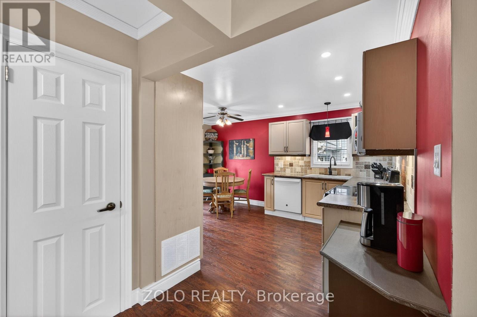 360 Talbot Street, Hamilton, Ontario  L8H 6T4 - Photo 10 - X13066738