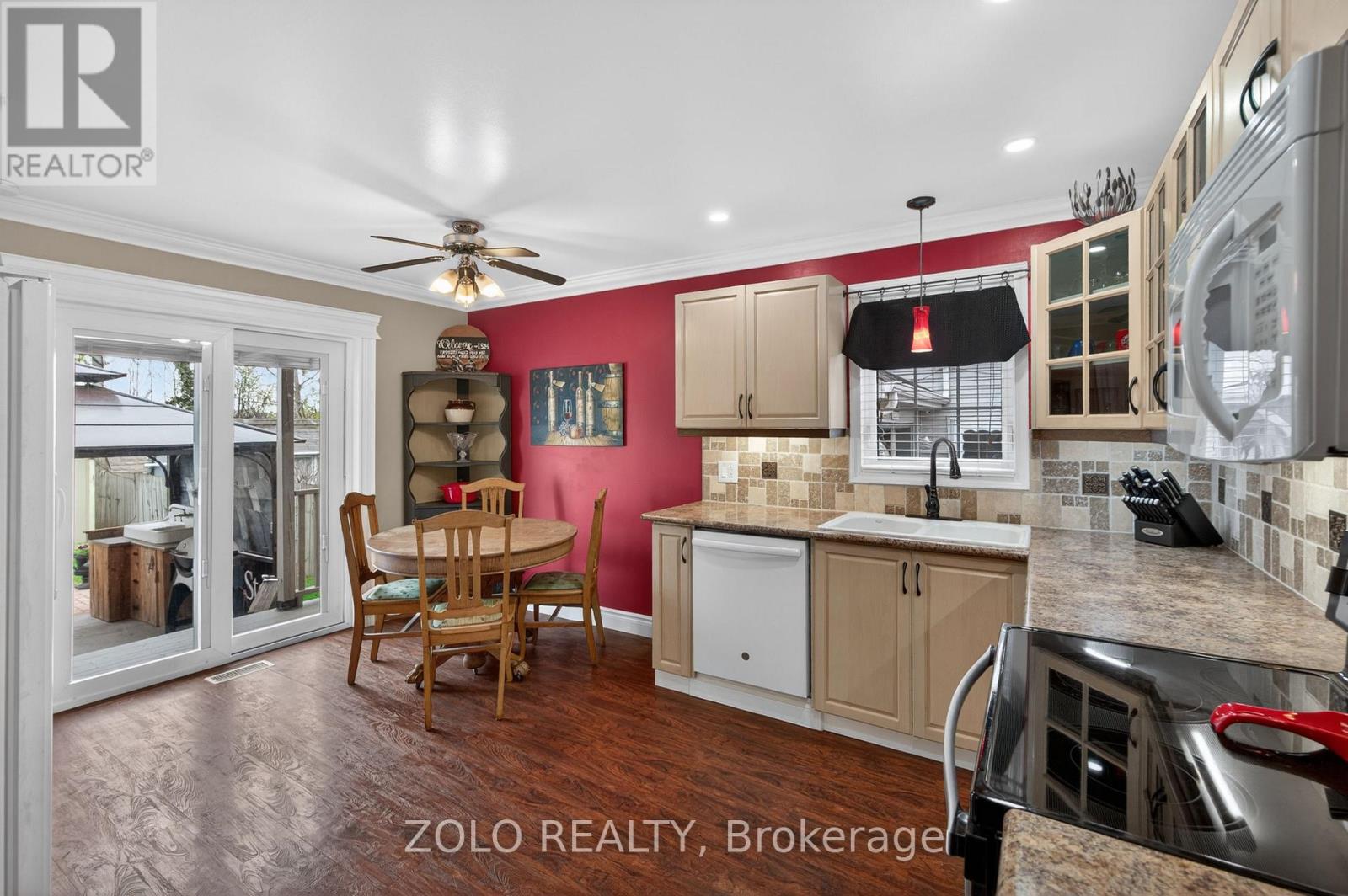 360 Talbot Street, Hamilton, Ontario  L8H 6T4 - Photo 12 - X13066738
