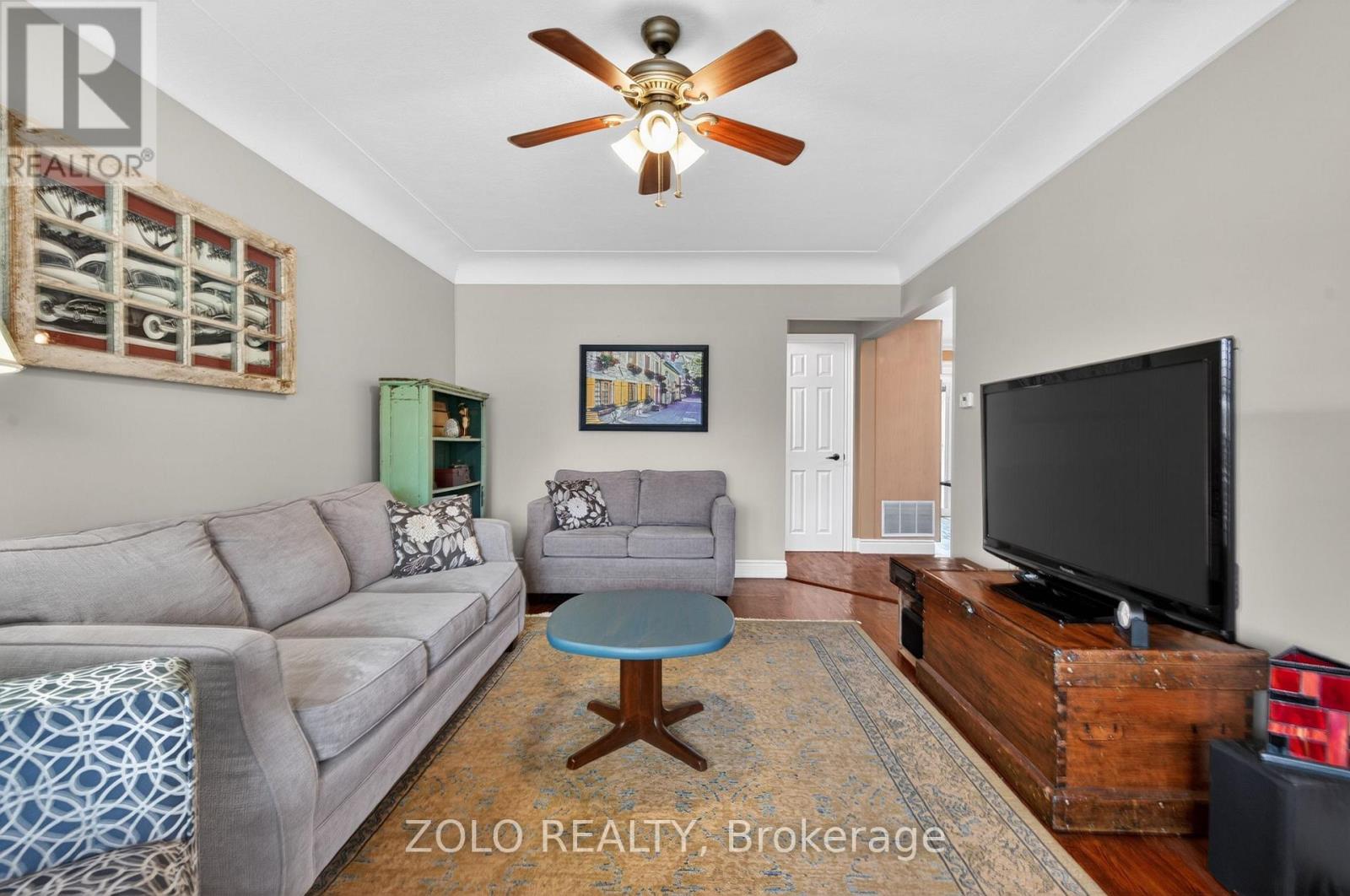 360 Talbot Street, Hamilton, Ontario  L8H 6T4 - Photo 5 - X13066738