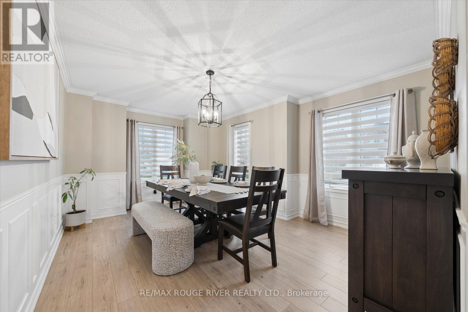 1 Swansea Street, Whitby, Ontario  L1P 0A6 - Photo 10 - E13056274