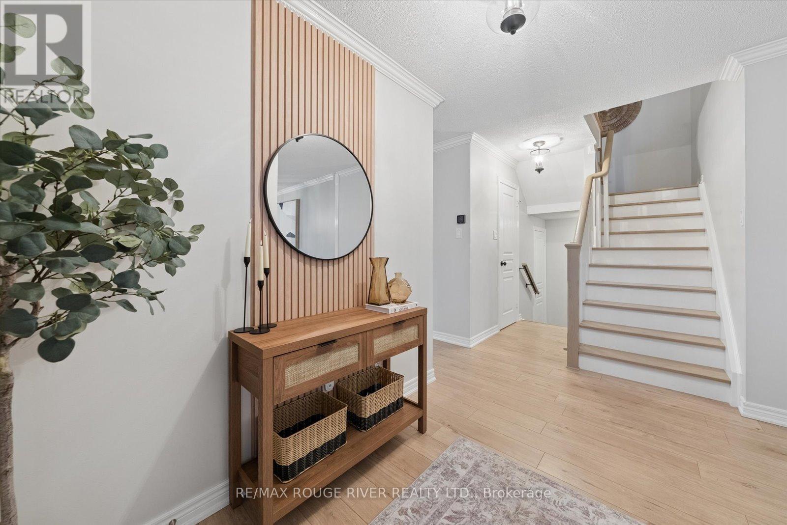 1 Swansea Street, Whitby, Ontario  L1P 0A6 - Photo 8 - E13056274