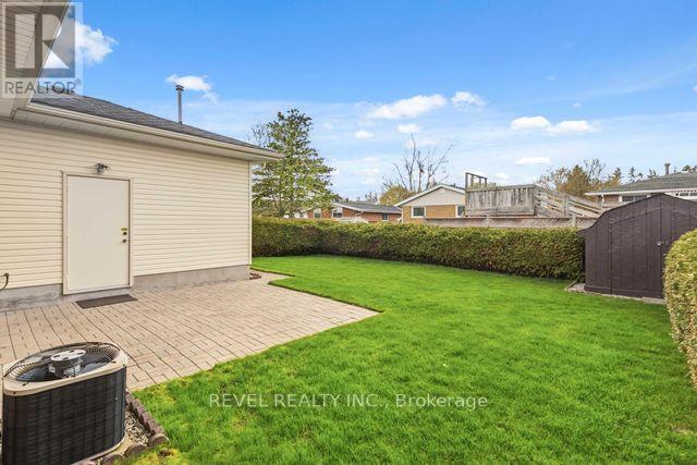 14 Masefield Crescent, London East, Ontario  N5V 1N1 - Photo 35 - X13059394