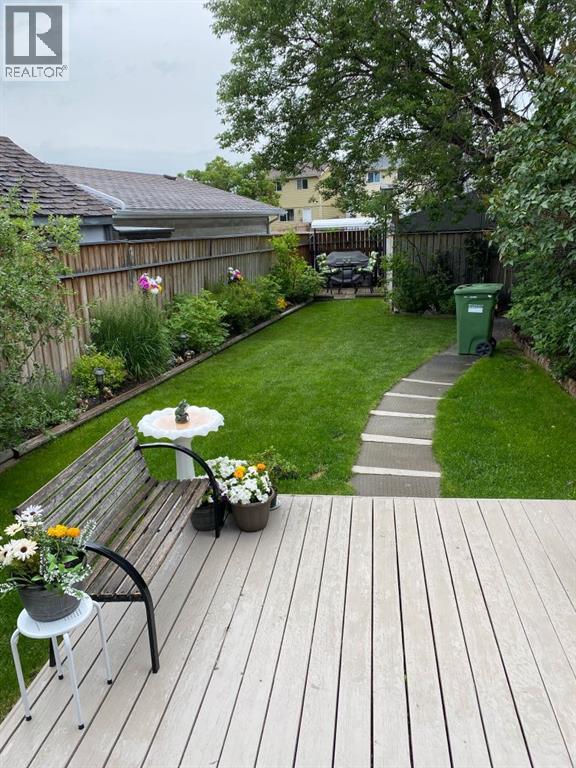 64 Erin Ridge Road Se, Calgary, Alberta  T2B 2W8 - Photo 28 - A2305287