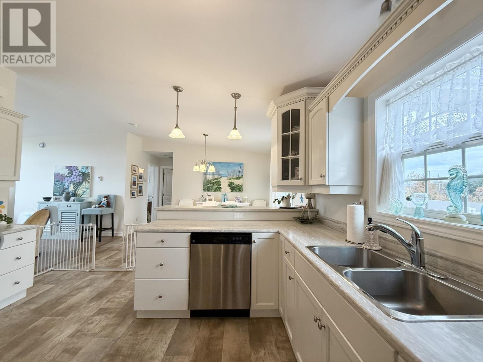 203 Dunes View Drive, Brackley Beach, Prince Edward Island  C1E 2R4 - Photo 18 - 202609236