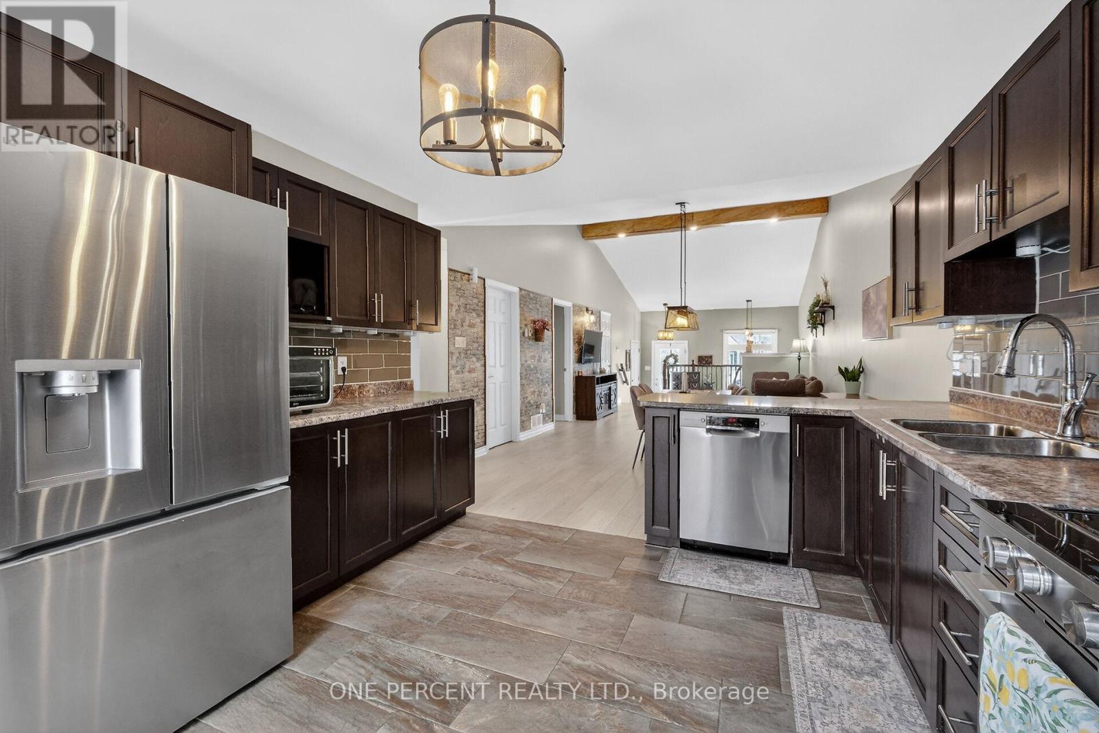 210 Trillium Circle, Alfred And Plantagenet, Ontario  K0A 3K0 - Photo 17 - X13066816