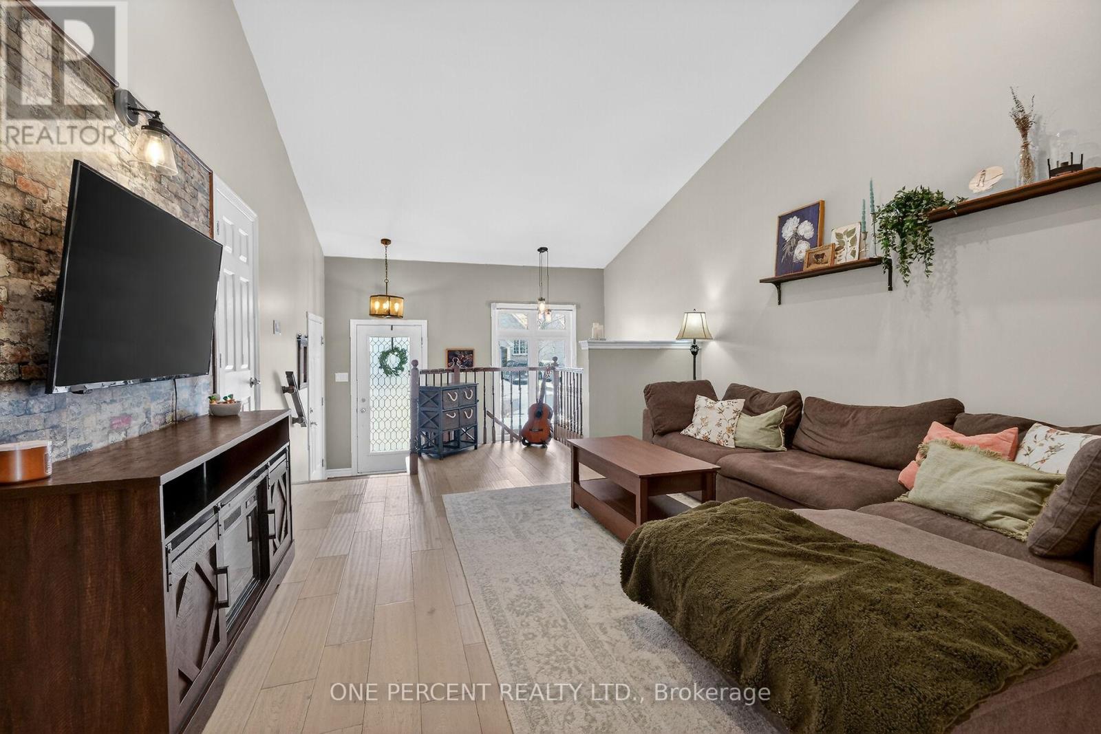 210 Trillium Circle, Alfred And Plantagenet, Ontario  K0A 3K0 - Photo 7 - X13066816