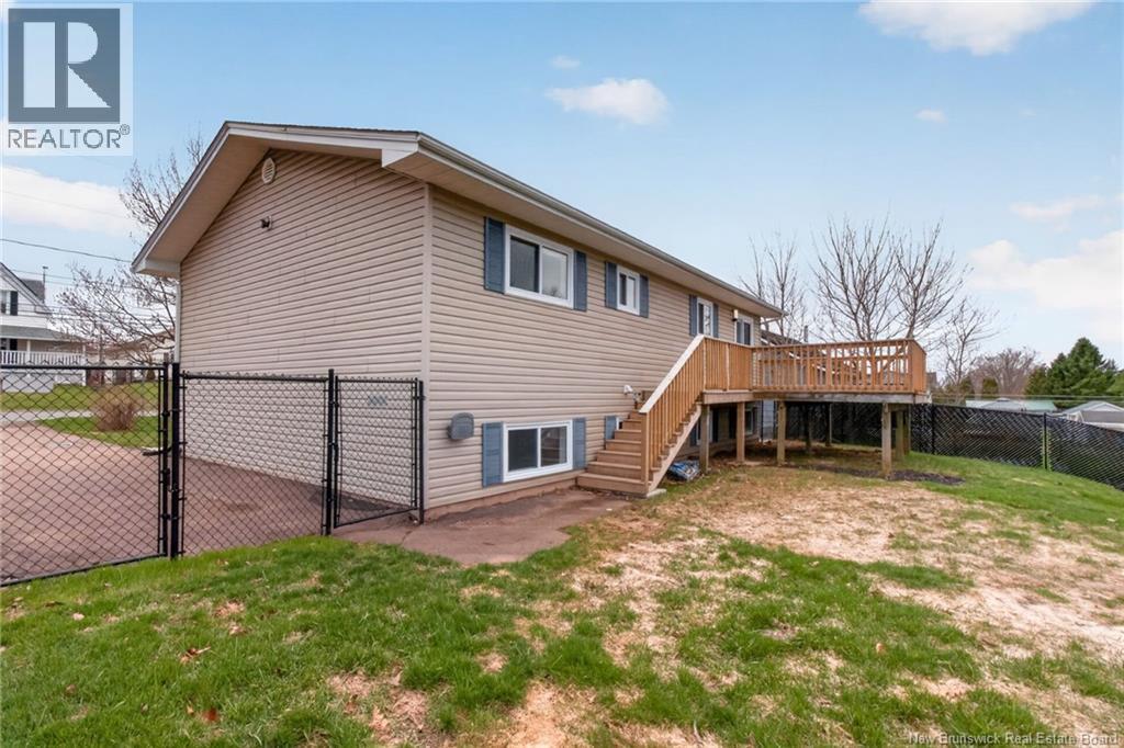 195 Chartersville Road, Dieppe, New Brunswick  E1A 1K3 - Photo 4 - NB138377