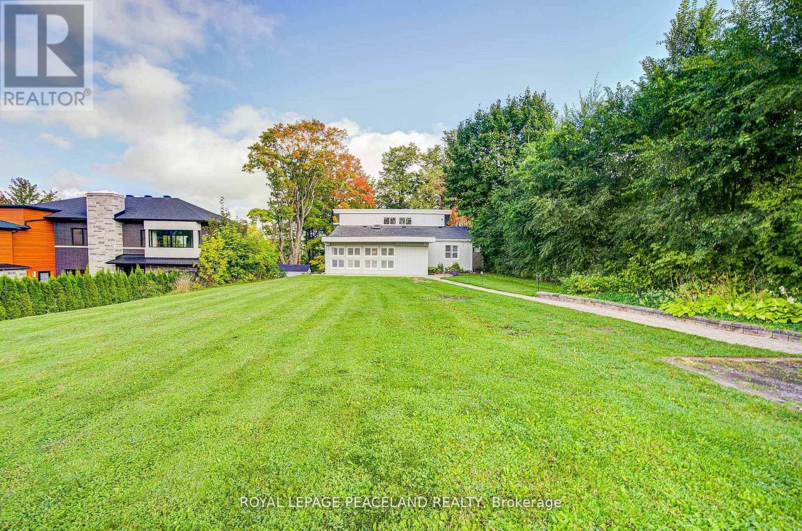 38 Lakeview Avenue, Whitchurch-Stouffville, Ontario  L4A 2H1 - Photo 8 - N12970694