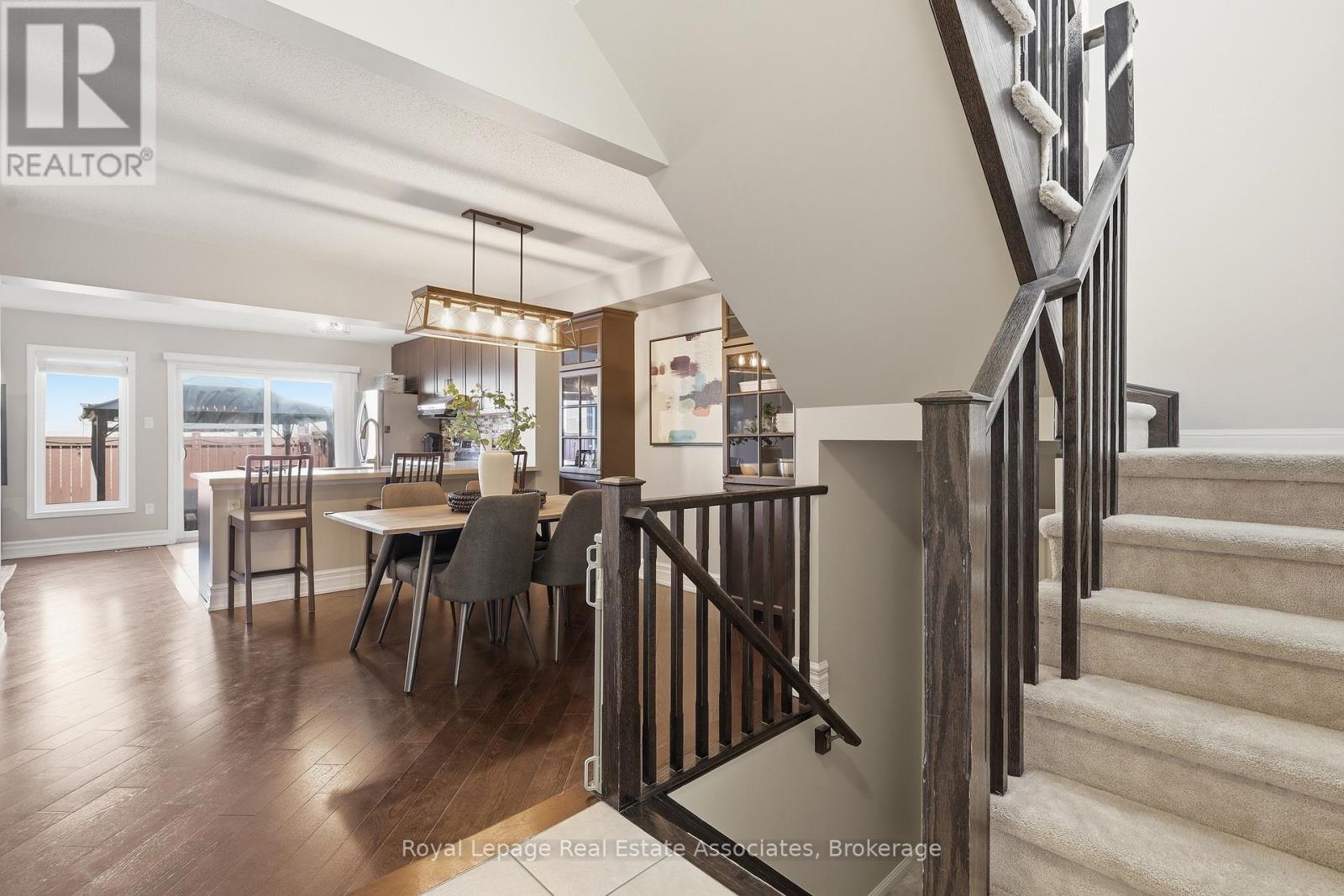 362 Cavanagh Lane, Milton, Ontario  L9T 8J9 - Photo 5 - W13032676