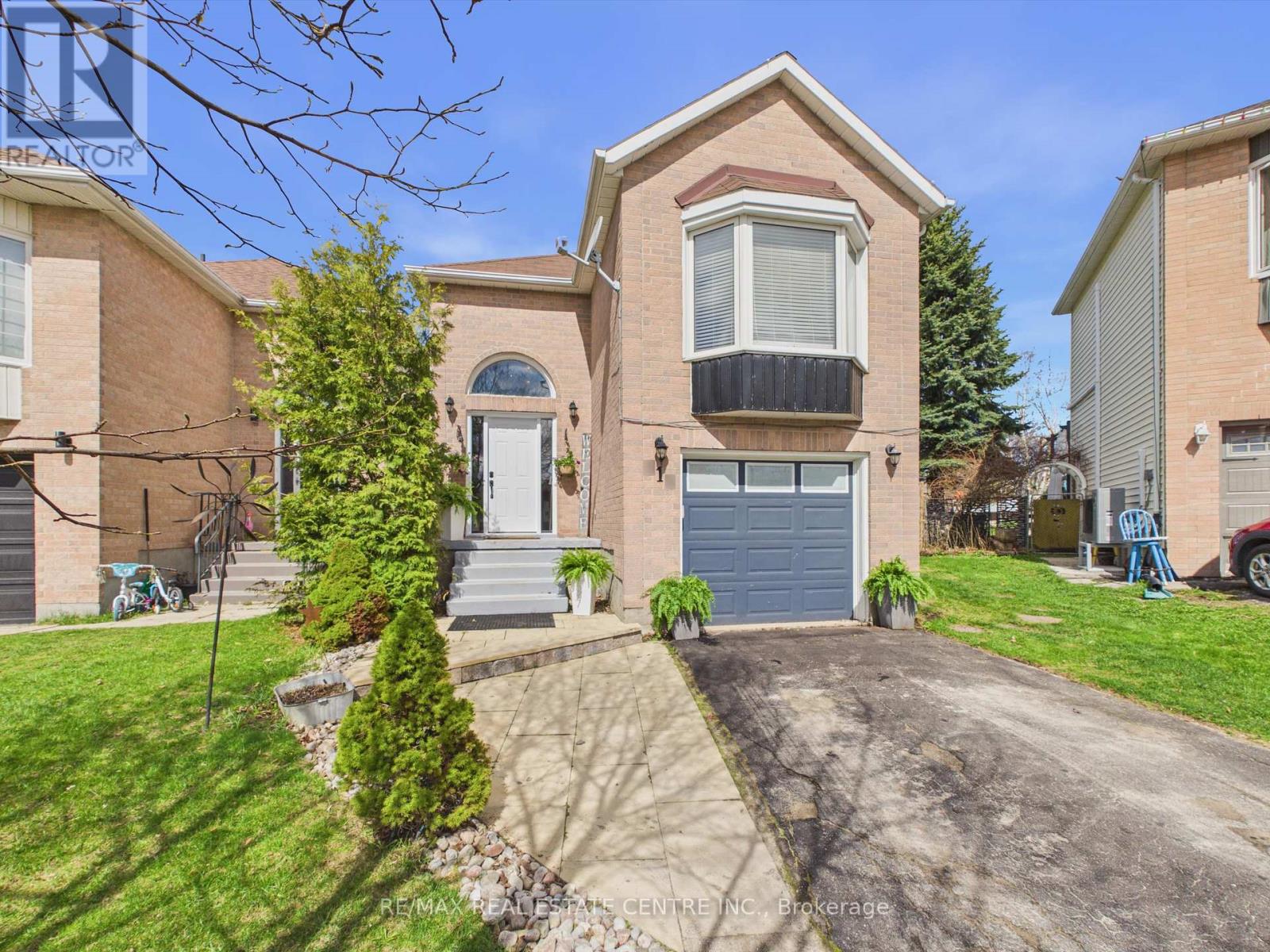 318 SHELBURNE PLACE, Shelburne, Ontario
