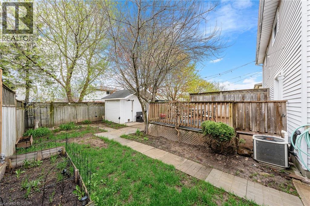 111 Connelly Drive, Kitchener, Ontario  N2N 2T9 - Photo 35 - 40821462
