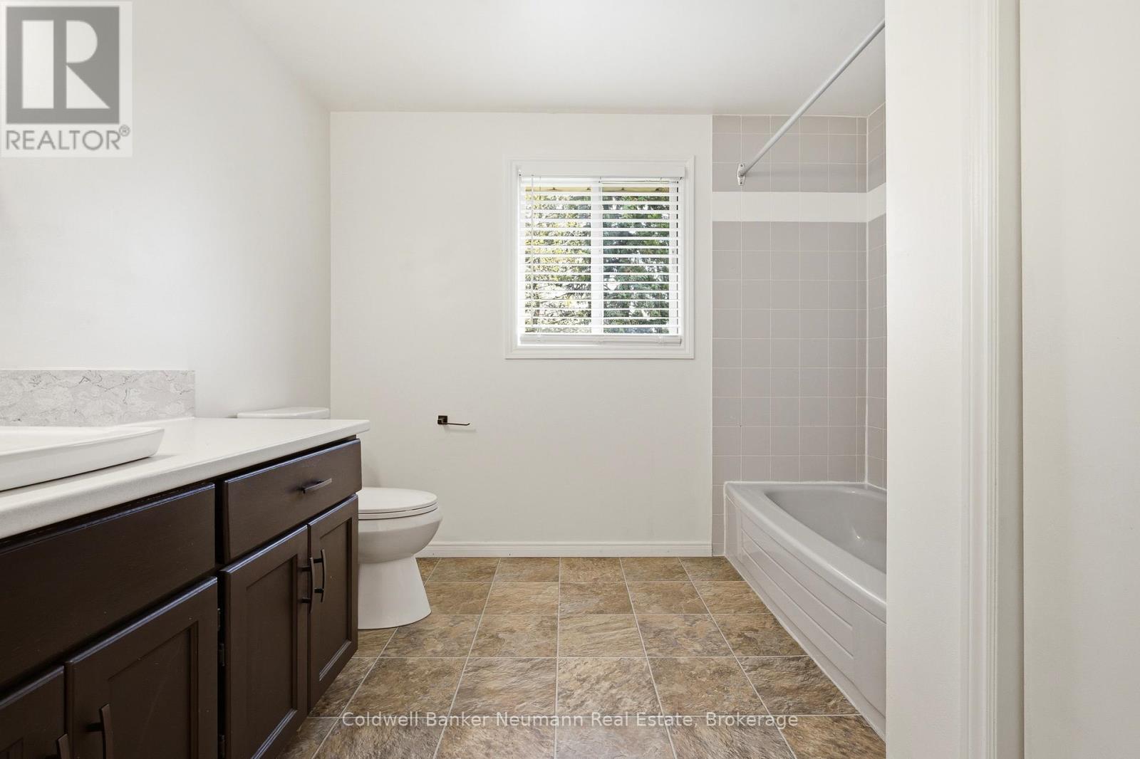 42 Hands Drive, Guelph, Ontario  N1G 3H3 - Photo 24 - X13066824