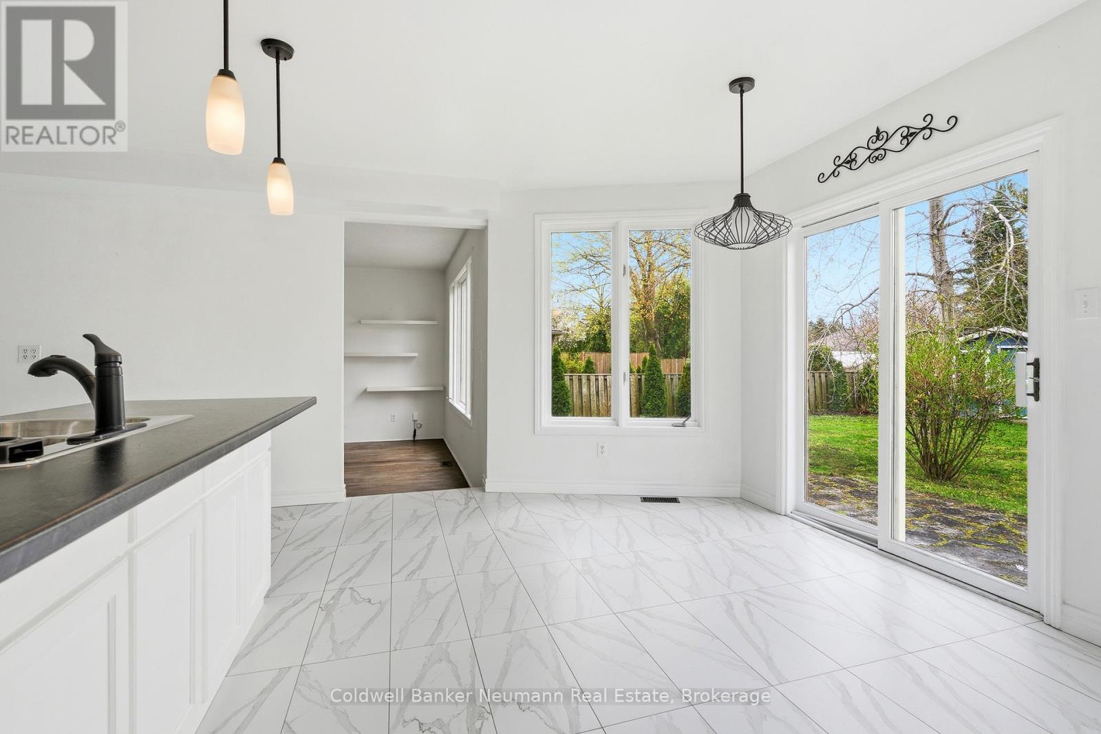42 Hands Drive, Guelph, Ontario  N1G 3H3 - Photo 7 - X13066824