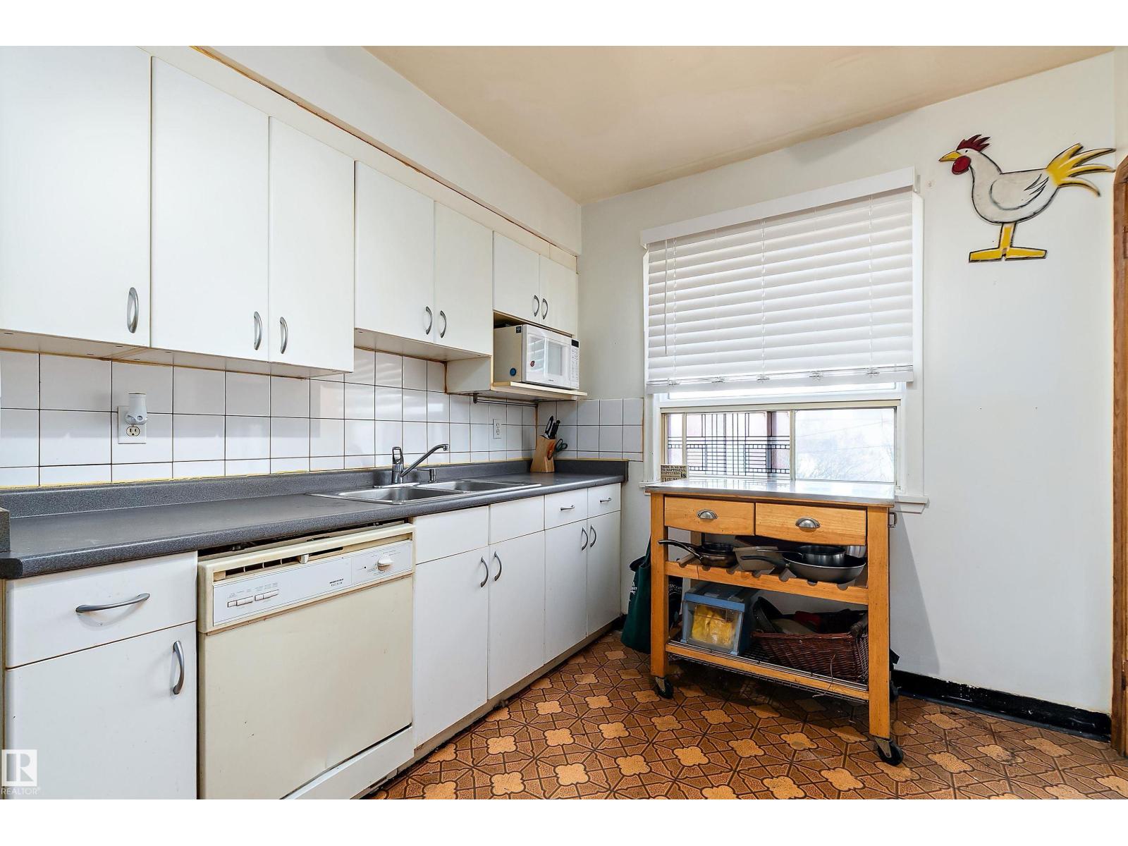 10124 88 Av Nw, Edmonton, Alberta  T6E 2R9 - Photo 7 - E4485084