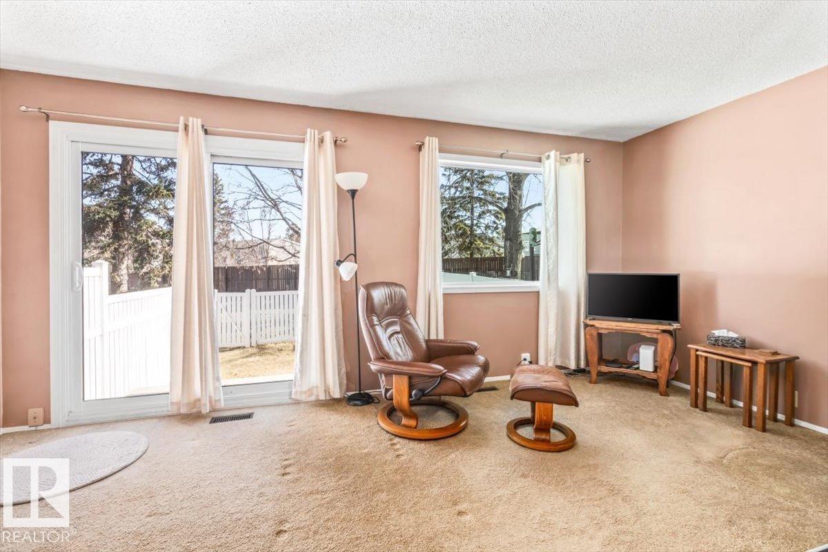 31 Grandin Woods Es, St. Albert, Alberta  T8N 2Y4 - Photo 13 - E4485086