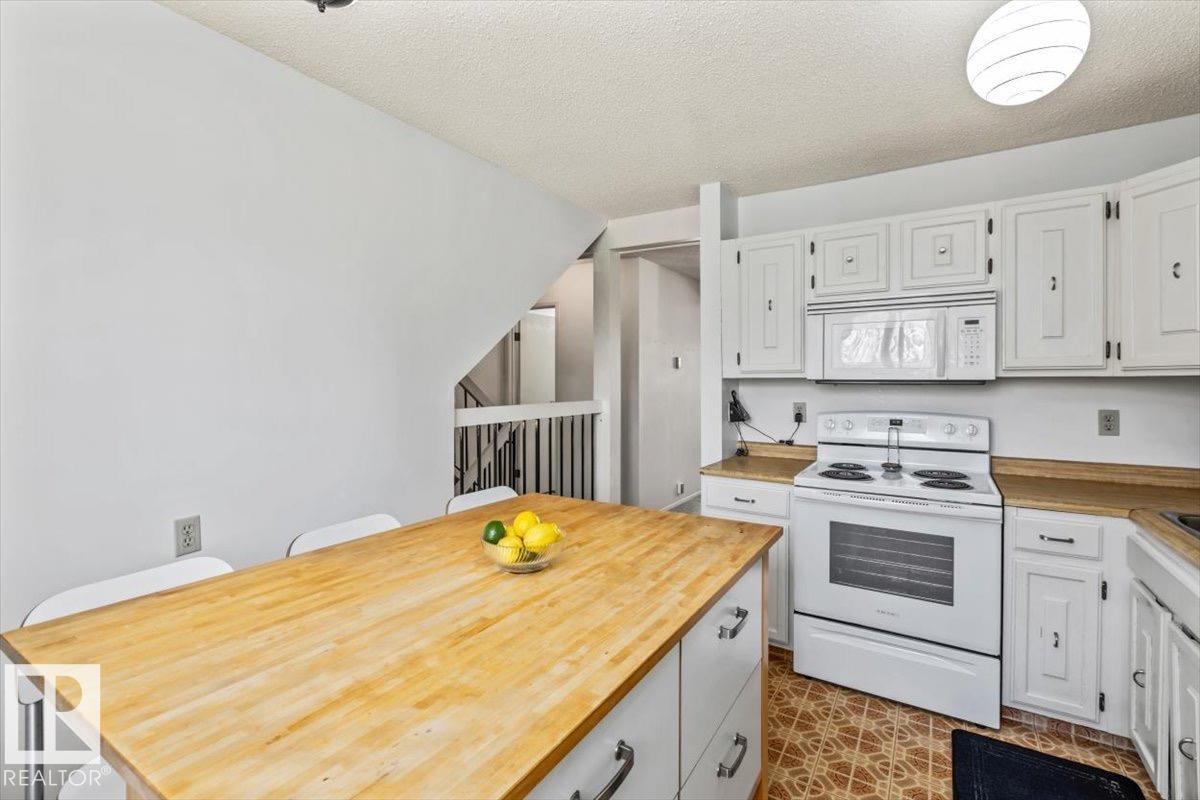 31 Grandin Woods Es, St. Albert, Alberta  T8N 2Y4 - Photo 7 - E4485086