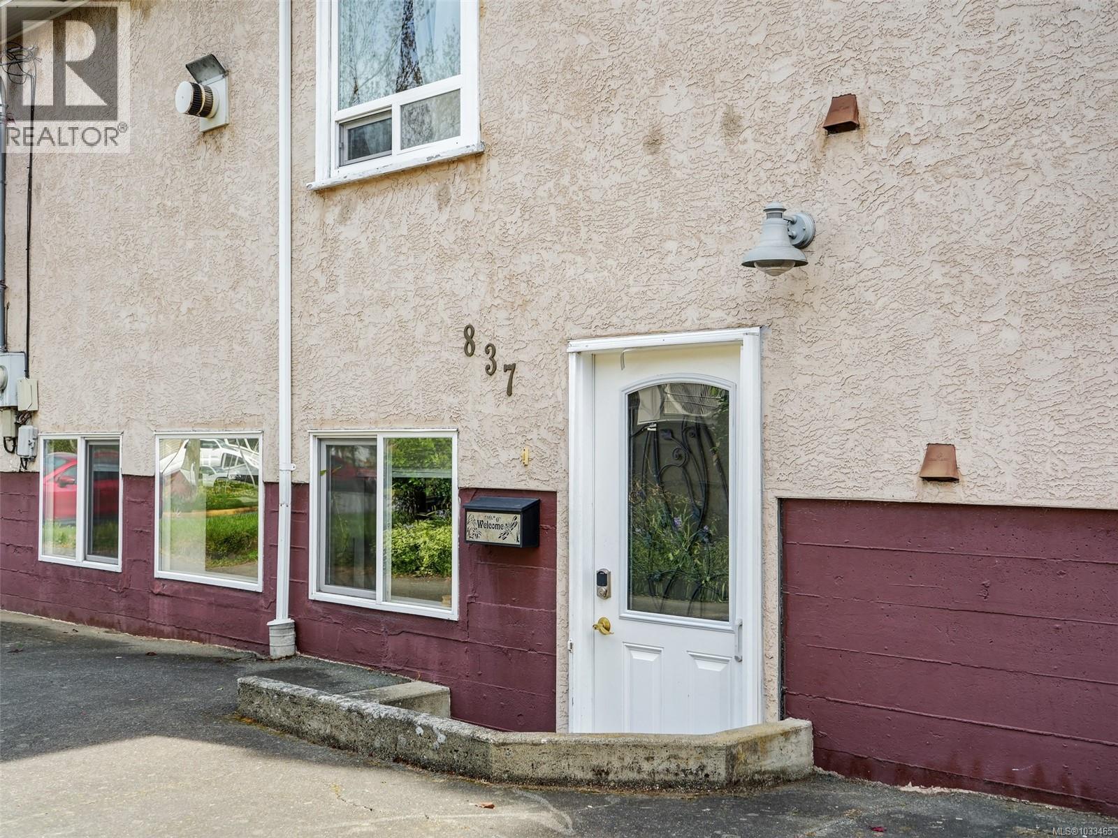 837 Villance St, Victoria, British Columbia  V8X 2P5 - Photo 23 - 1033465