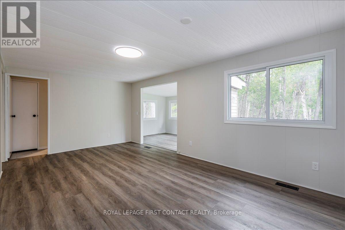 13 Honeysuckle Lane, Innisfil, Ontario  L9S 1M5 - Photo 12 - N13066782