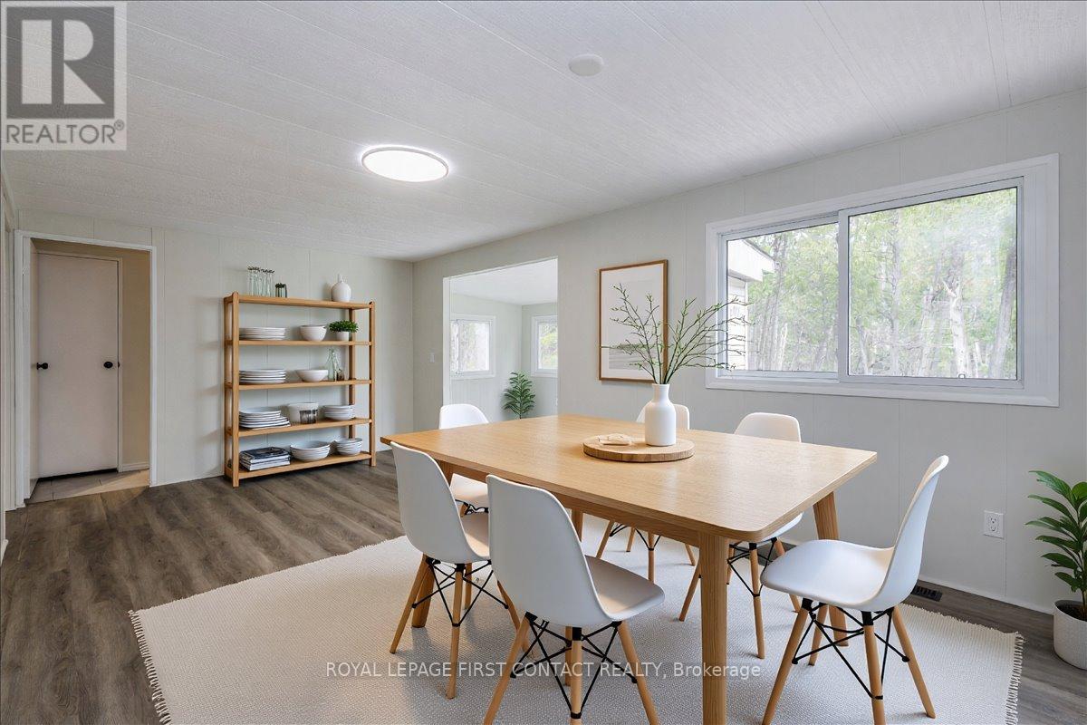 13 Honeysuckle Lane, Innisfil, Ontario  L9S 1M5 - Photo 13 - N13066782
