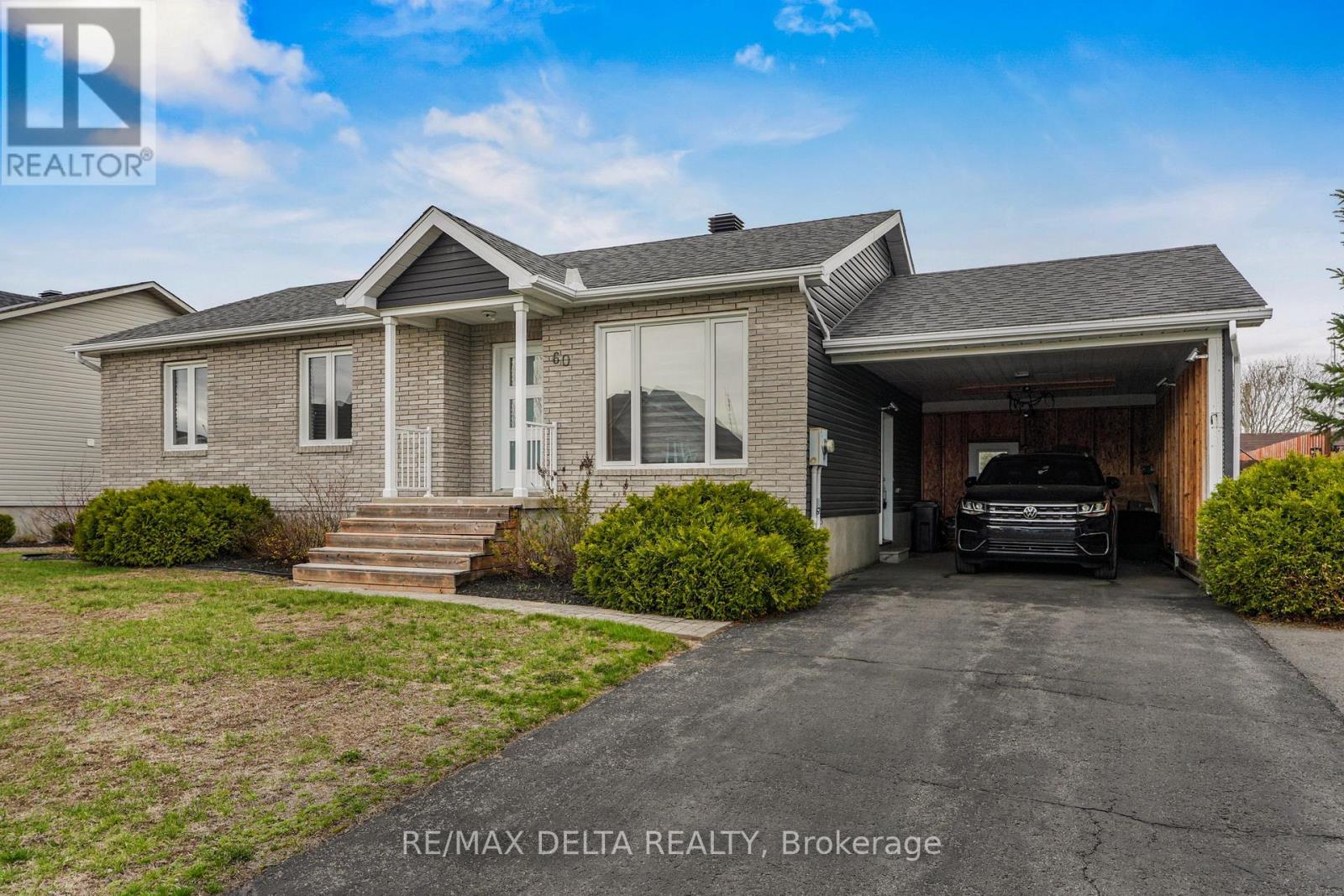 60 RICHARD STREET, Alfred and Plantagenet, Ontario