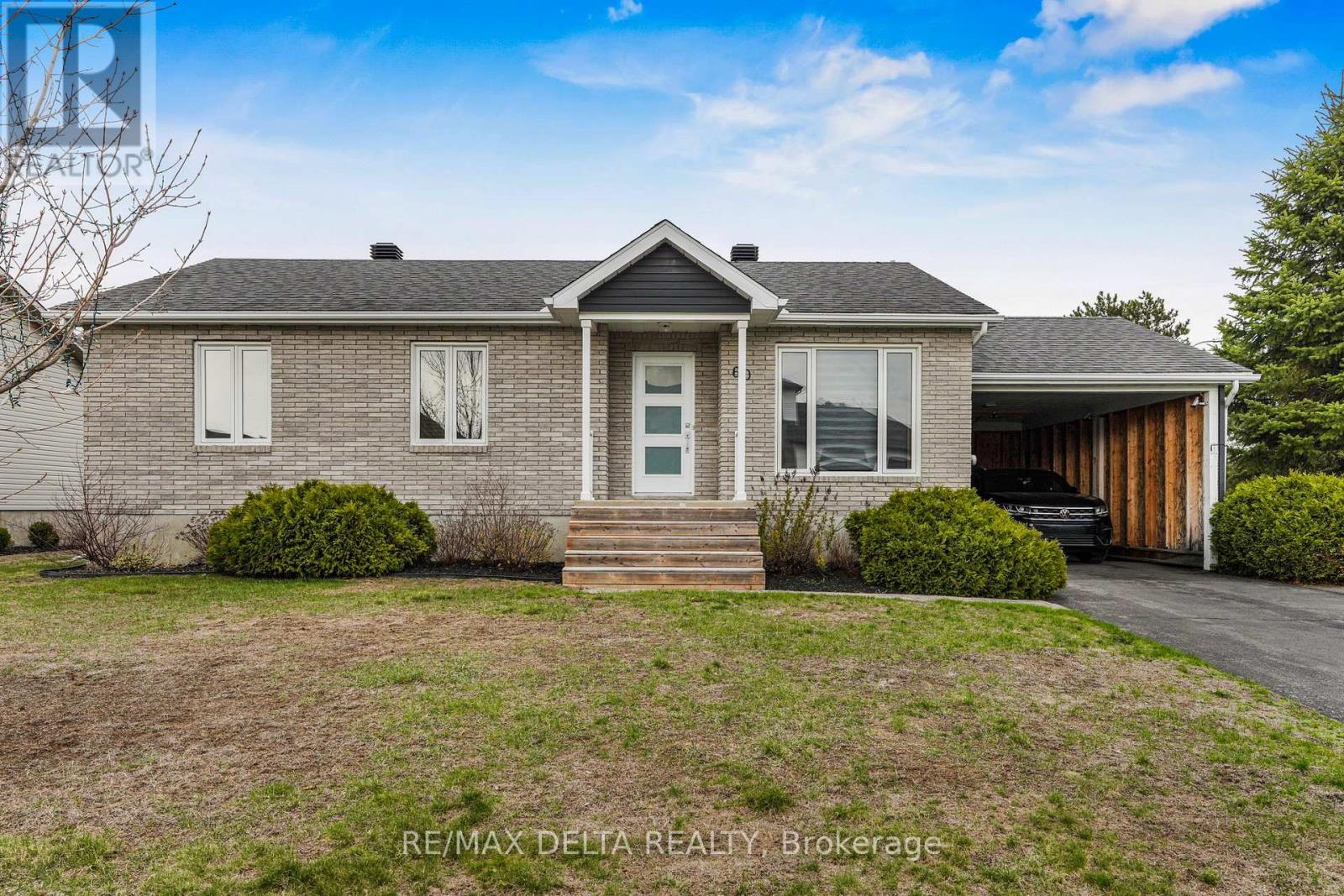 60 Richard Street, Alfred And Plantagenet, Ontario  K0B 1A0 - Photo 2 - X13008230