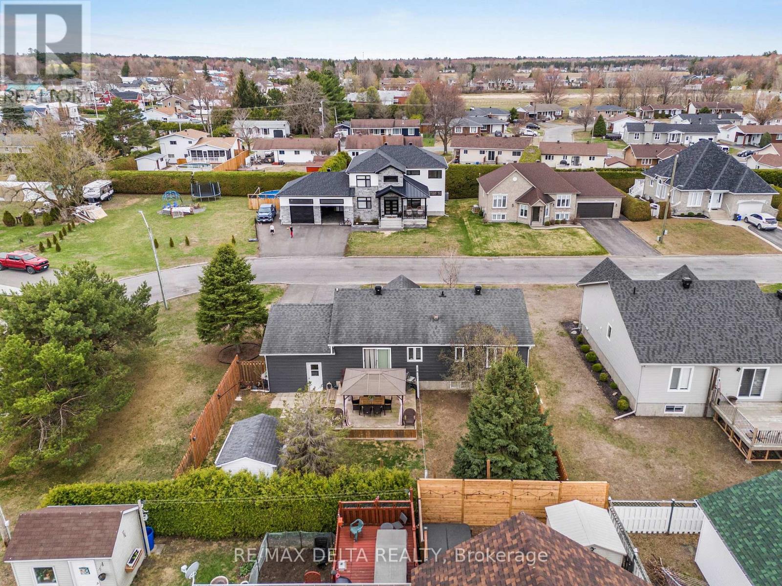 60 Richard Street, Alfred And Plantagenet, Ontario  K0B 1A0 - Photo 31 - X13008230