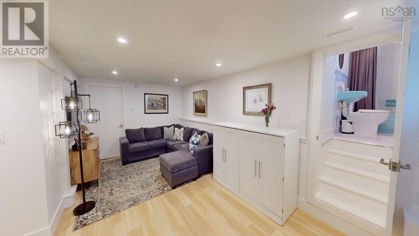 6368 Edinburgh Street, Halifax, Nova Scotia  B3L 1W4 - Photo 44 - 202603274