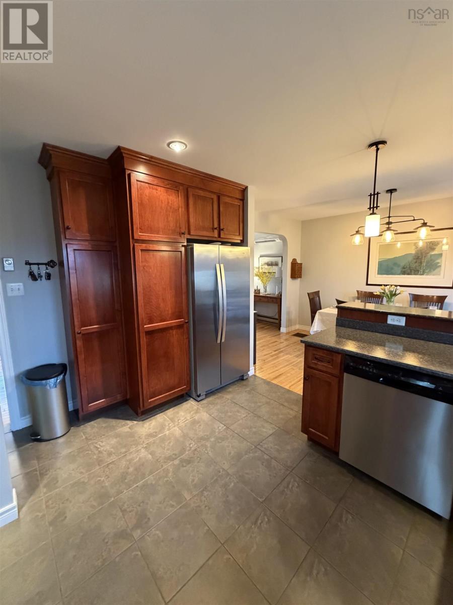 2 Sunrise Cres, Antigonish, Nova Scotia  B2G 2R7 - Photo 8 - 202609221
