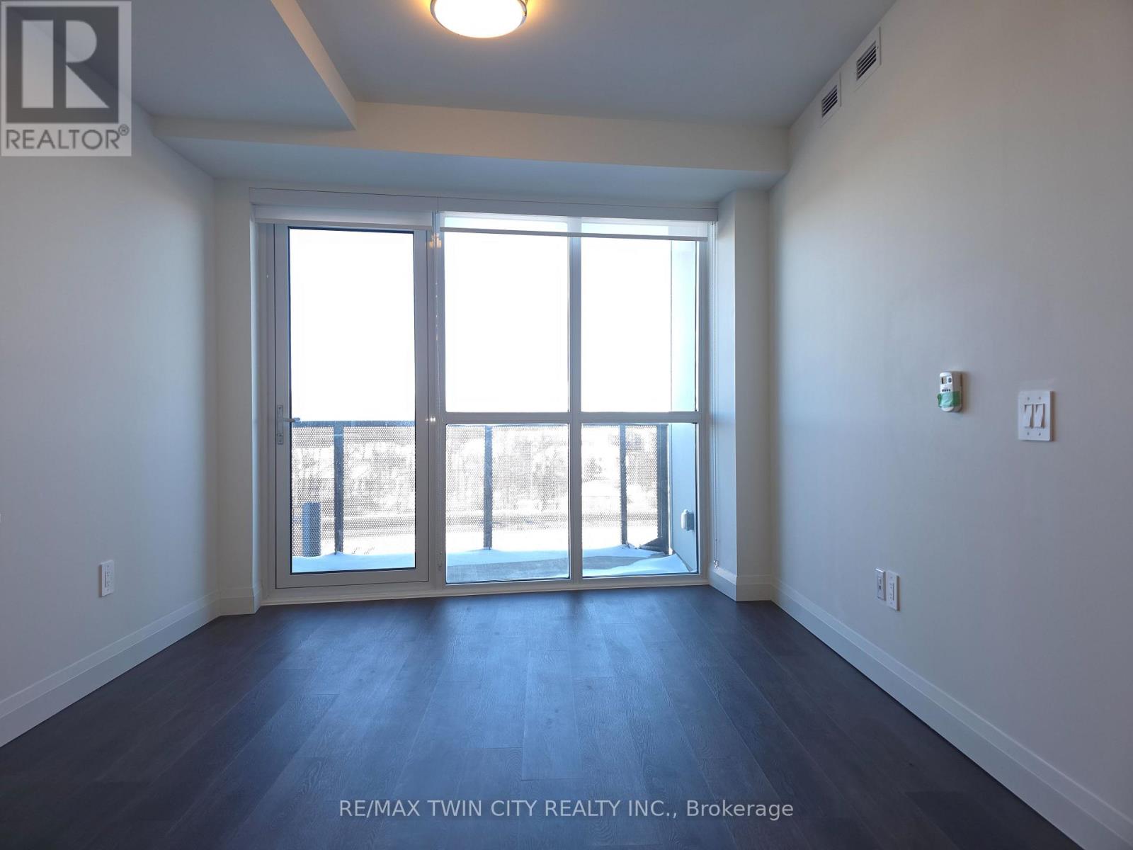 610 - 1333 Weber Street E, Kitchener, Ontario  N2A 1C2 - Photo 6 - X13066778