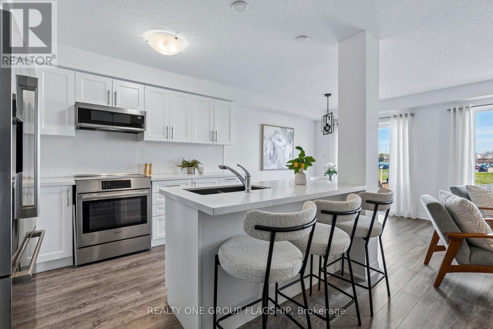 110 Laguna Village Crescent, Hamilton, Ontario  L0R 1P0 - Photo 13 - X13066826
