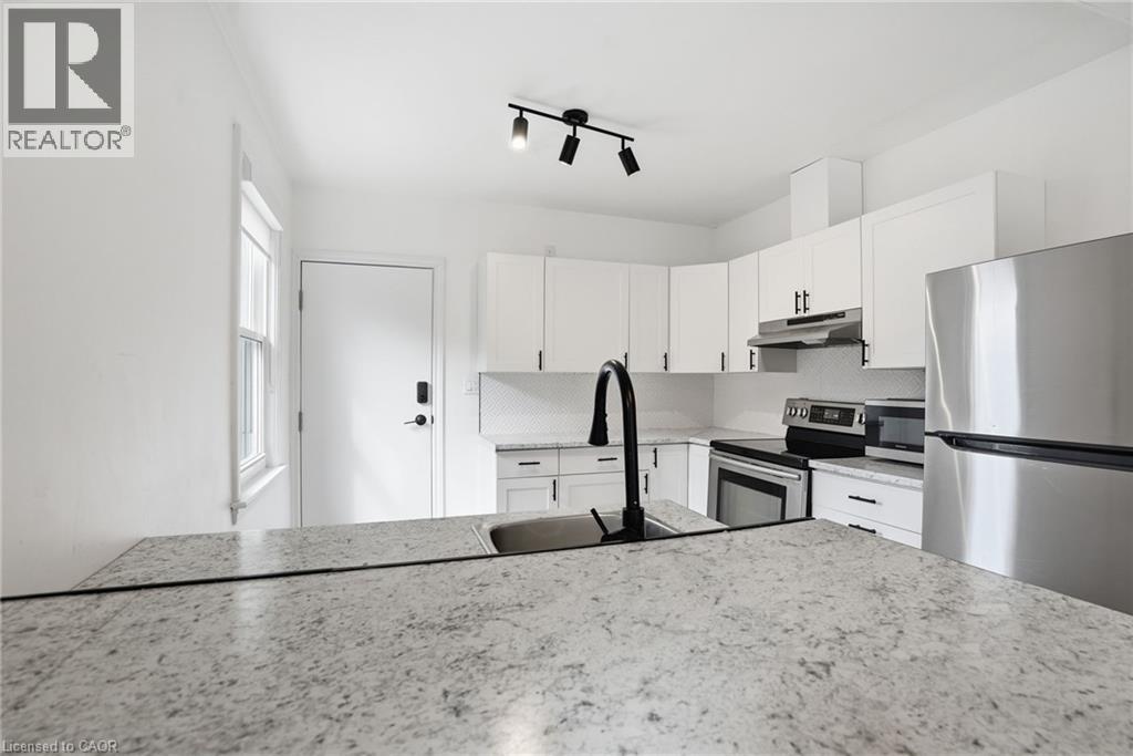 105 Longwood Road N Unit# 1, Hamilton, Ontario  L8S 3V5 - Photo 13 - 40826065