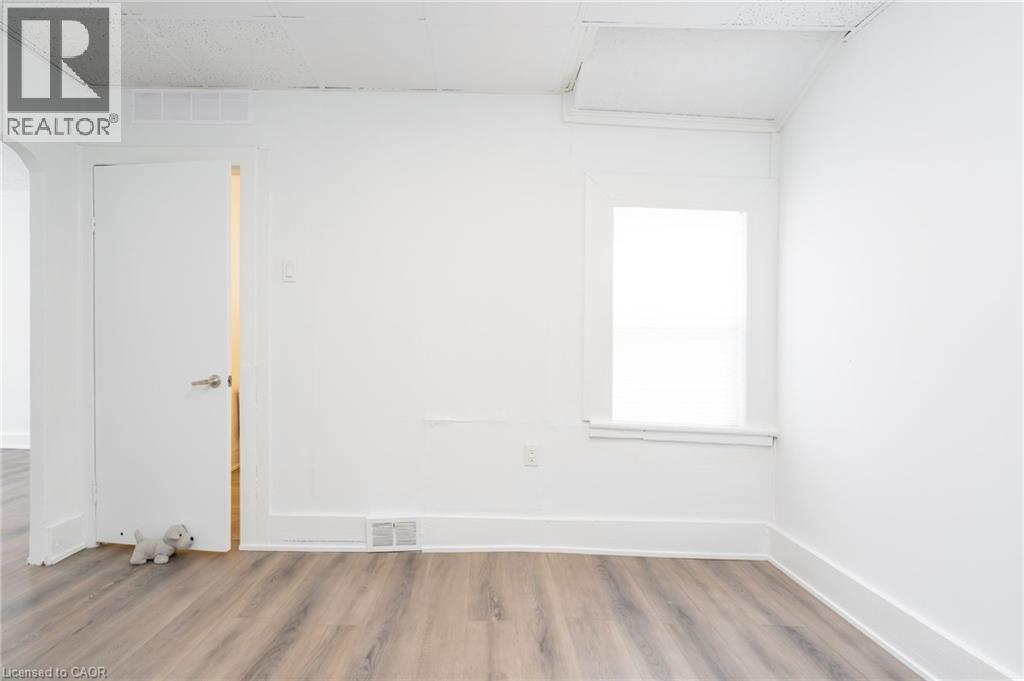 36 & 38 Bruce Street, Oshawa, Ontario  L1H 1P7 - Photo 9 - 40825987