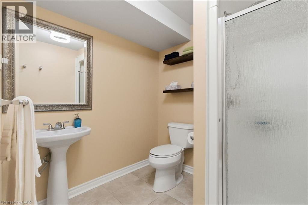 2376 Brunswick Court, Burlington, Ontario  L7P 4P2 - Photo 31 - 40825113