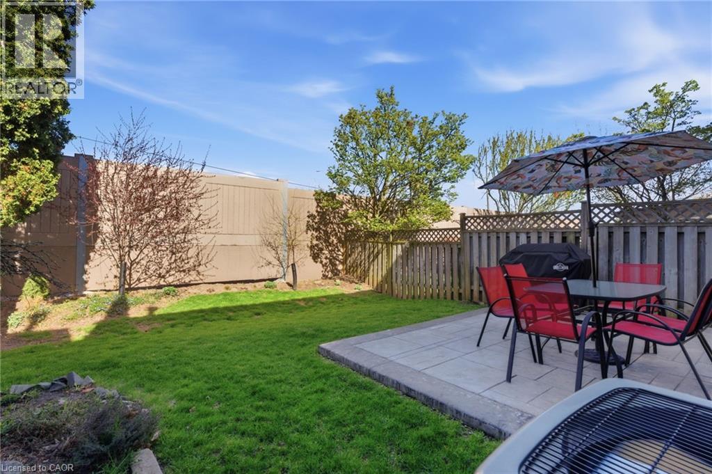 2376 Brunswick Court, Burlington, Ontario  L7P 4P2 - Photo 35 - 40825113