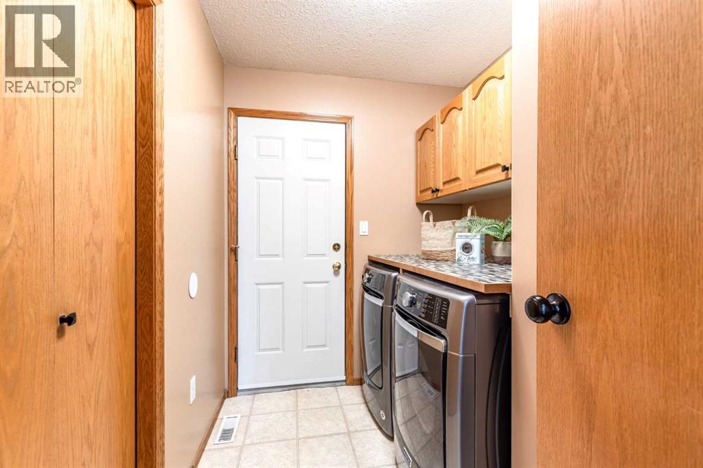 632 Hemingway Crescent Ne, Medicine Hat, Alberta  T1C 1X5 - Photo 25 - A2304330