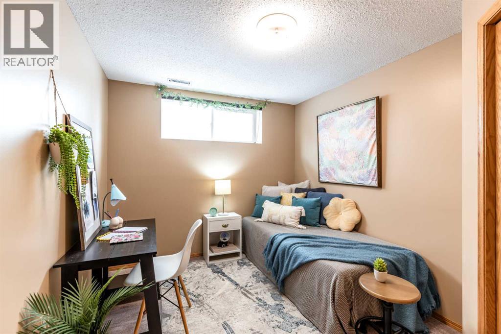 632 Hemingway Crescent Ne, Medicine Hat, Alberta  T1C 1X5 - Photo 39 - A2304330