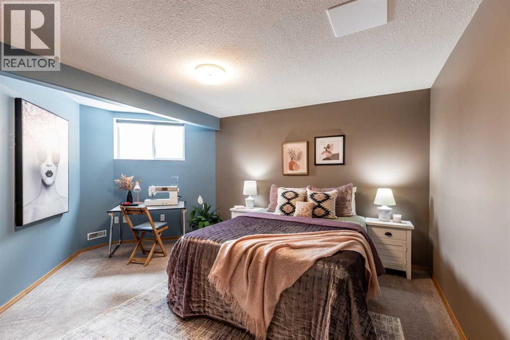 632 Hemingway Crescent Ne, Medicine Hat, Alberta  T1C 1X5 - Photo 38 - A2304330