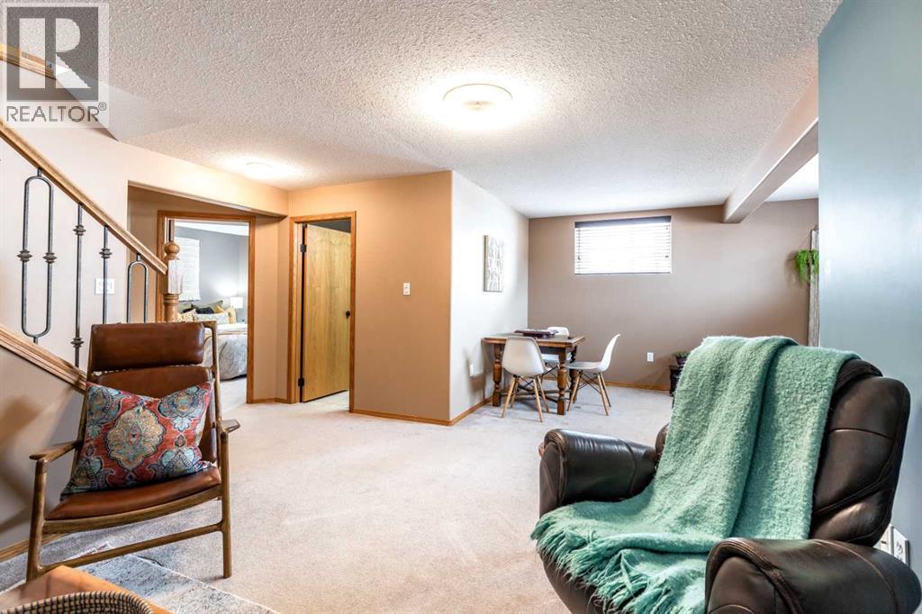 632 Hemingway Crescent Ne, Medicine Hat, Alberta  T1C 1X5 - Photo 32 - A2304330