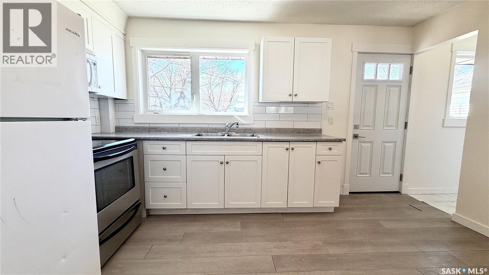 201 V Avenue N, Saskatoon, Saskatchewan  S7L 3E5 - Photo 6 - SK034489