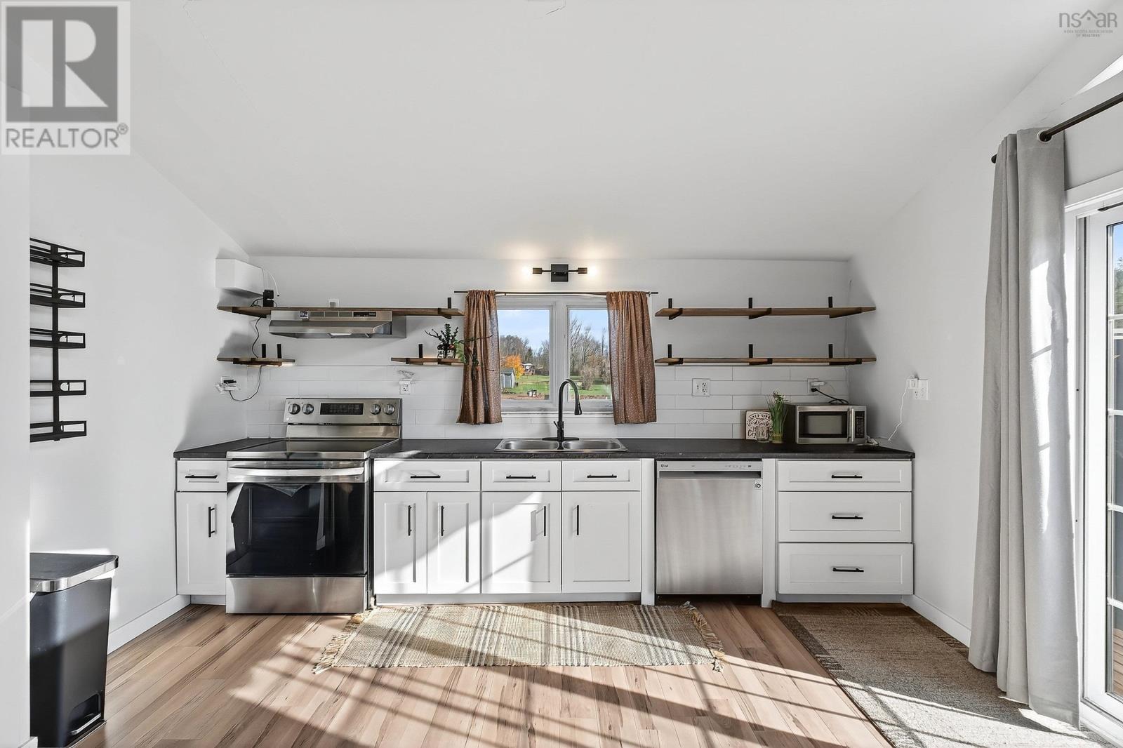 4236 Highway 14, Windsor Forks, Nova Scotia  B0N 2T0 - Photo 19 - 202609253