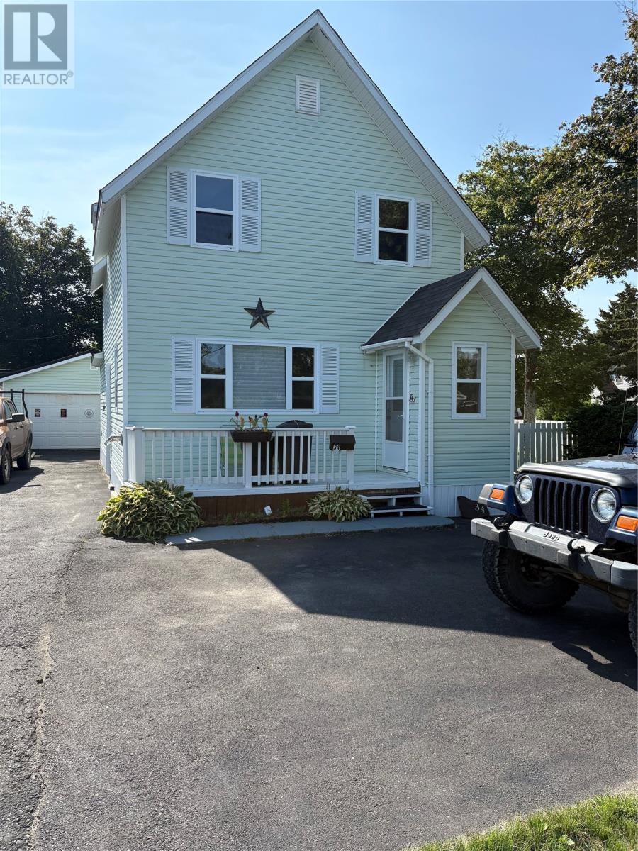 34 Circular Road, Grand Falls-Windsor, Newfoundland & Labrador