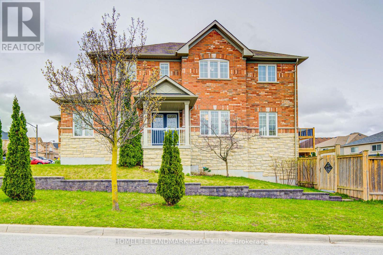 1662 Quail Run Drive, Oshawa, Ontario  L1K 0L9 - Photo 2 - E13060928