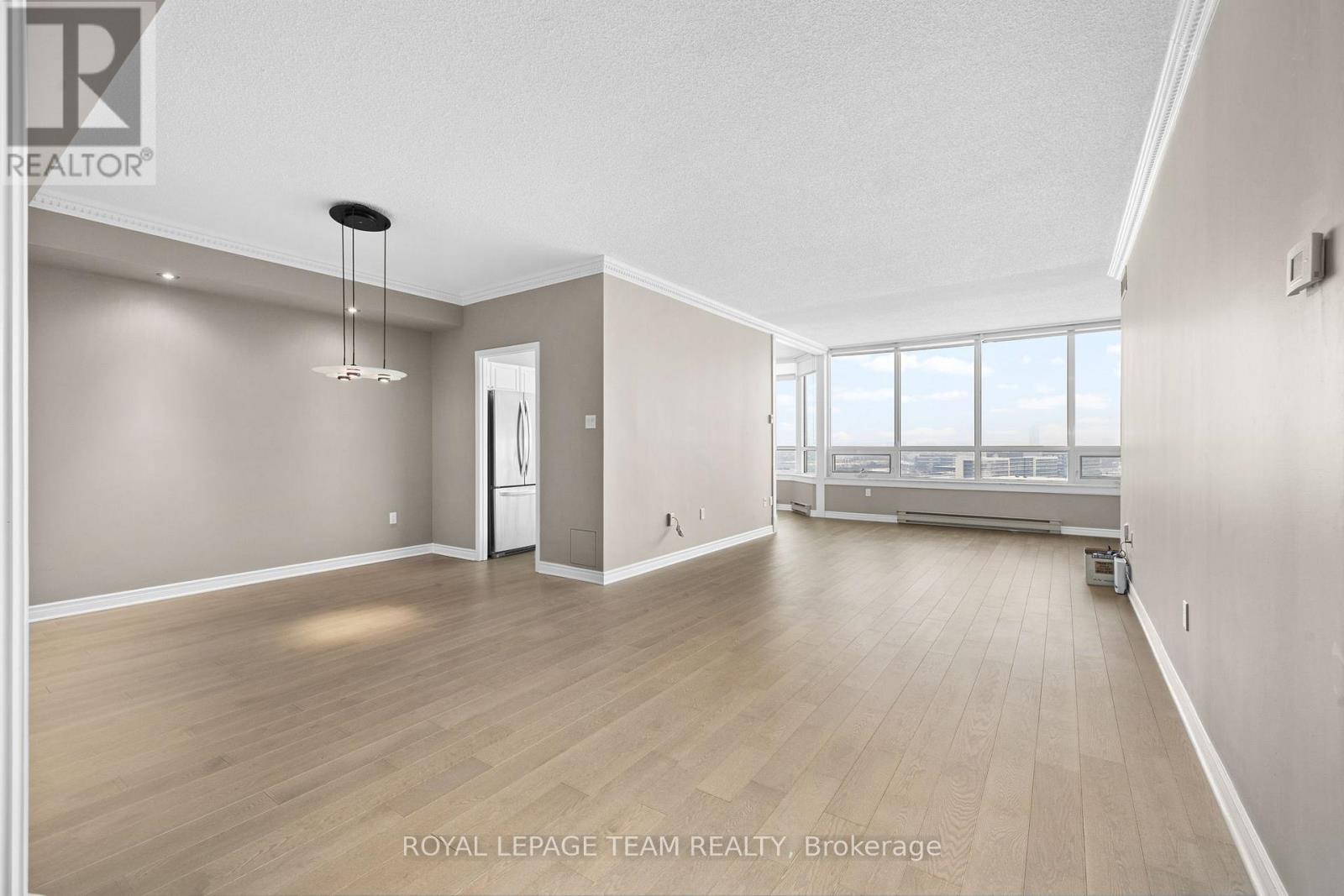 1803 - 1480 Riverside Drive, Ottawa, Ontario  K1G 5H2 - Photo 6 - X12833822